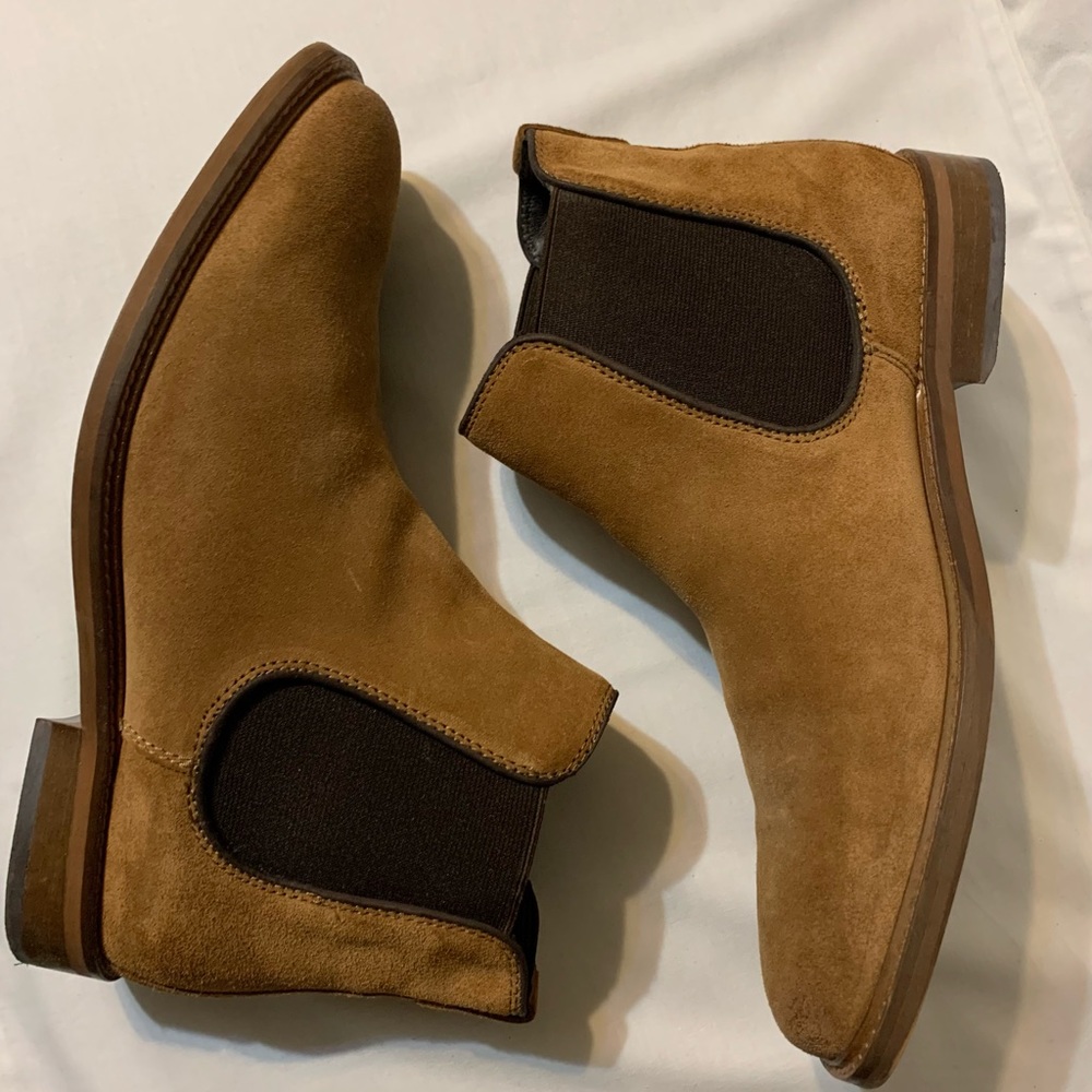 Men’s Suede Boots